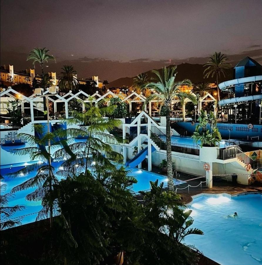 El Estudio De La Playa Benalbeach Holidays Paradise Benalmádena Exterior foto