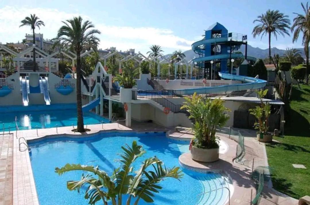 El Estudio De La Playa Benalbeach Holidays Paradise Benalmádena Exterior foto